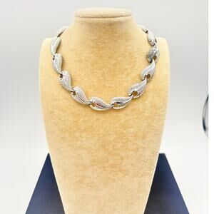 Coro Pegasus 1950s Rhodium Leaf Necklace • Design Patent • Adjustable 12–16"